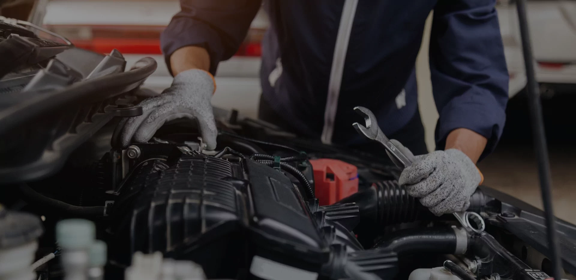 naprawa silnika samochodu